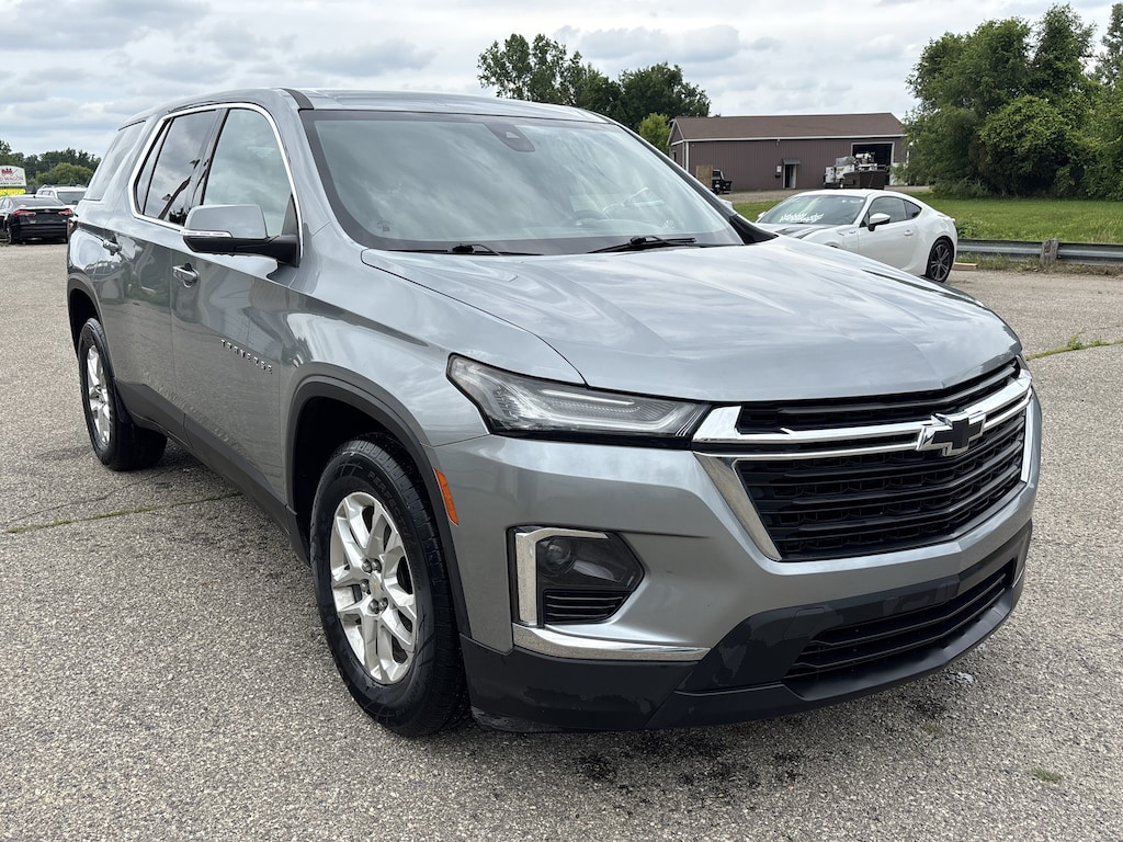 Used 2023 Chevrolet Traverse LS FWD LS w/1LS