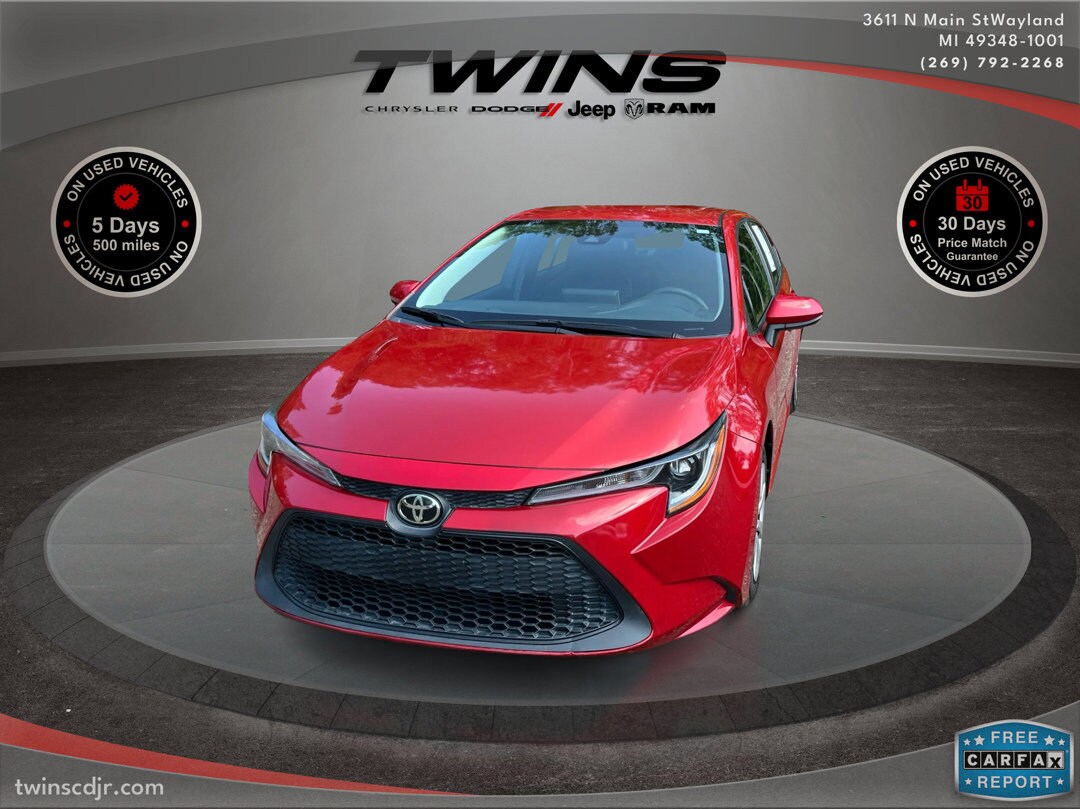 2022 Toyota Corolla SE photo 2