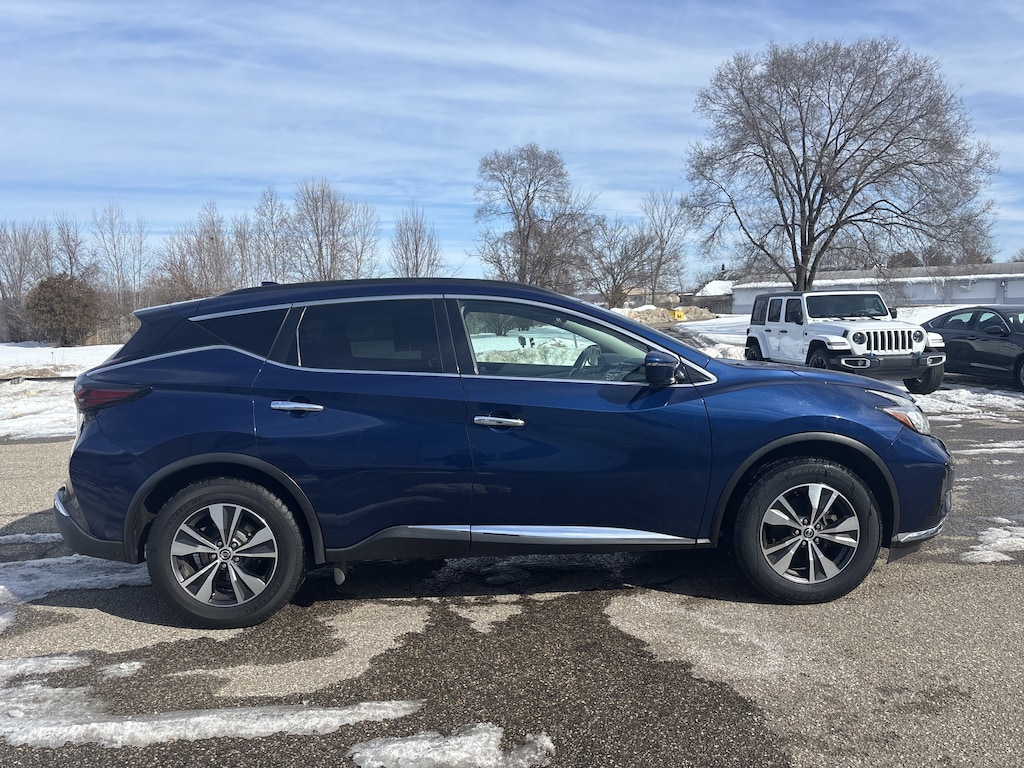 Used 2020 Nissan Murano SV FWD SV