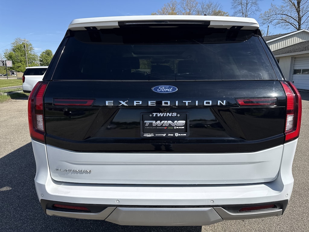 Used 2025 Ford Expedition Platinum Platinum 4x4