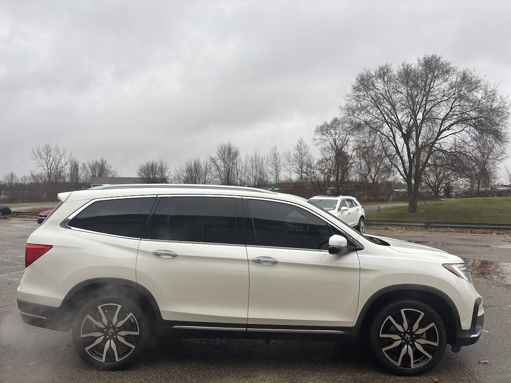 Used 2019 Honda Pilot Touring 8-Passenger Touring 8-Passenger AWD