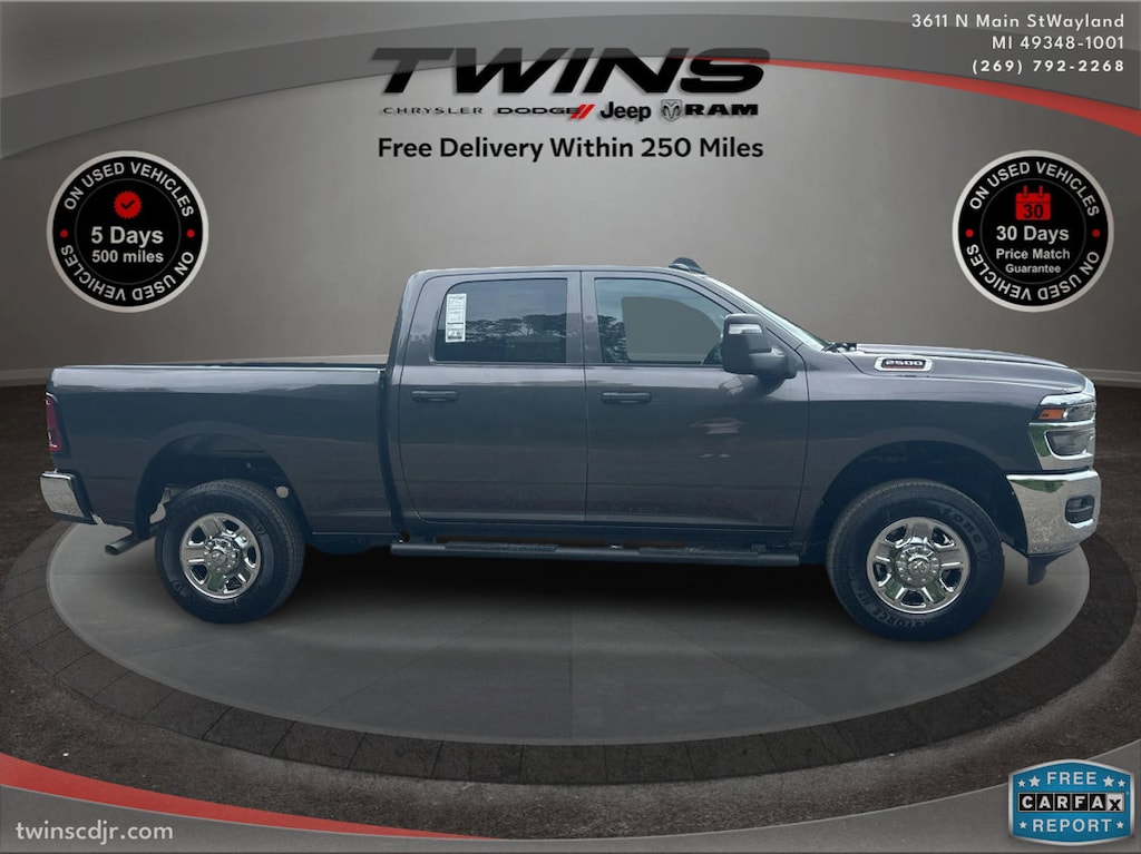 New 2026 Ram 2500 TRADESMAN CREW CAB 4X4 6'4 BOX Pickup