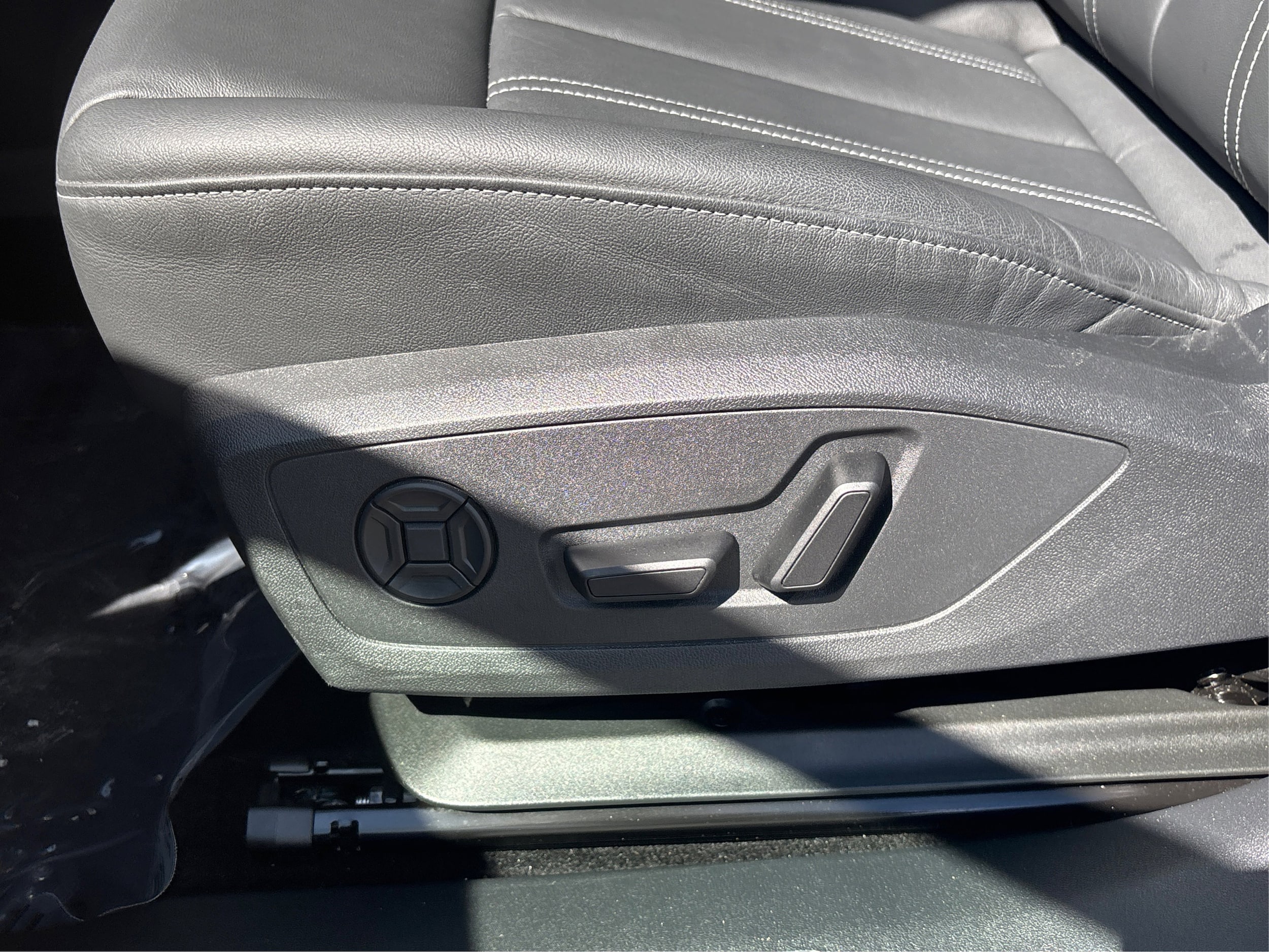 2025 Audi Q4 e-tron Premium Plus - Photo 63