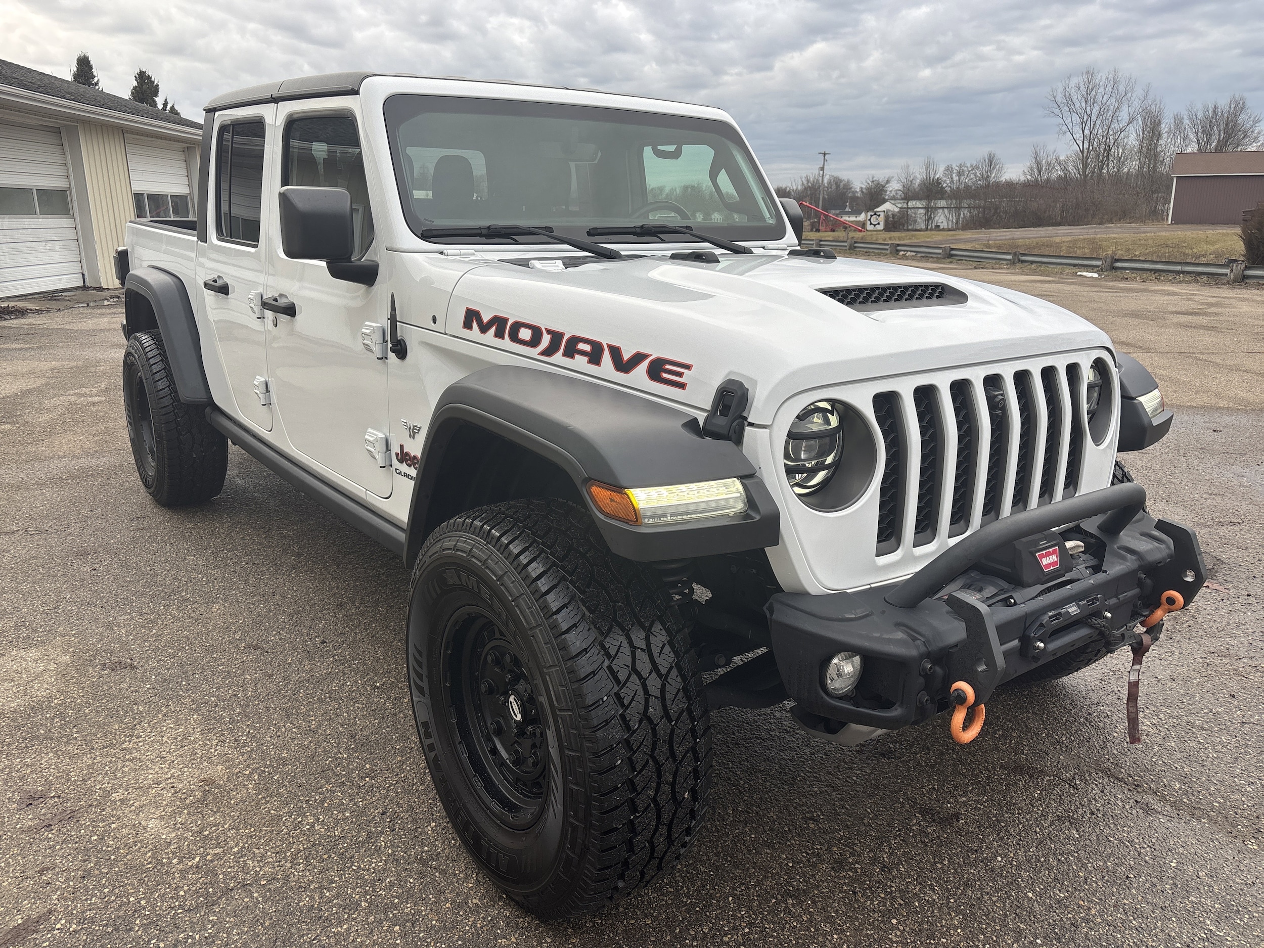 2021 Jeep Gladiator Mojave's photo