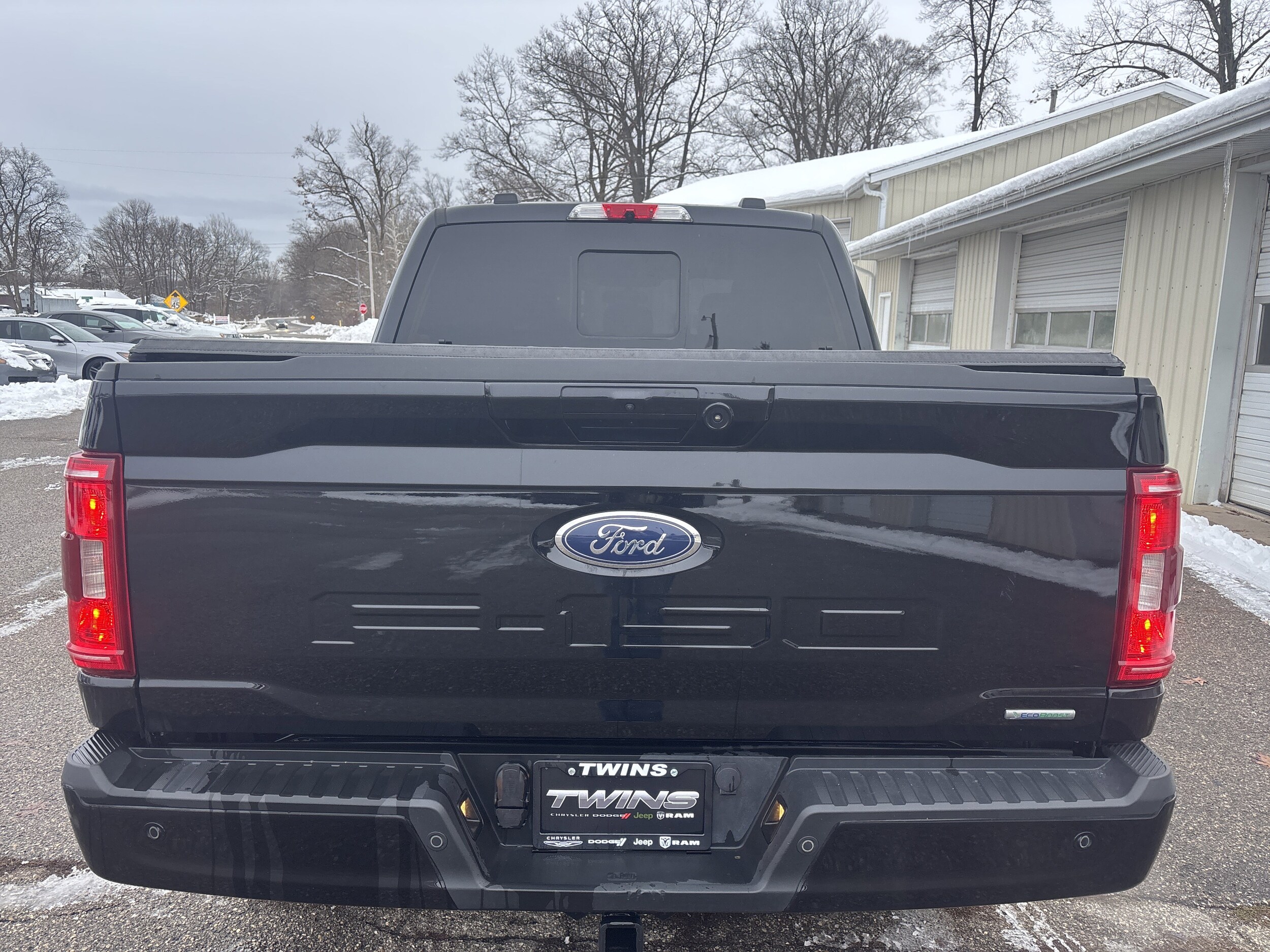 2022 Ford F-150 XLT photo 3