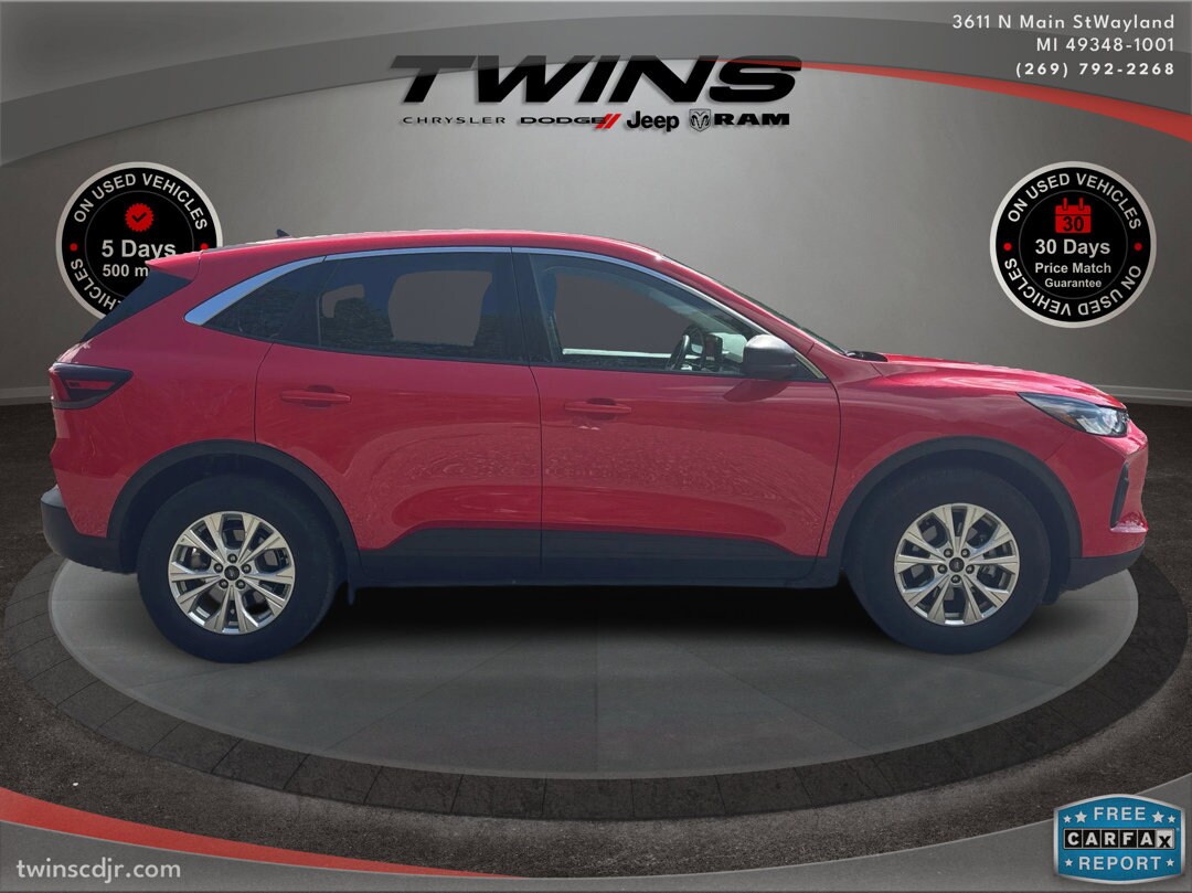 2024 Ford Escape Active photo 2