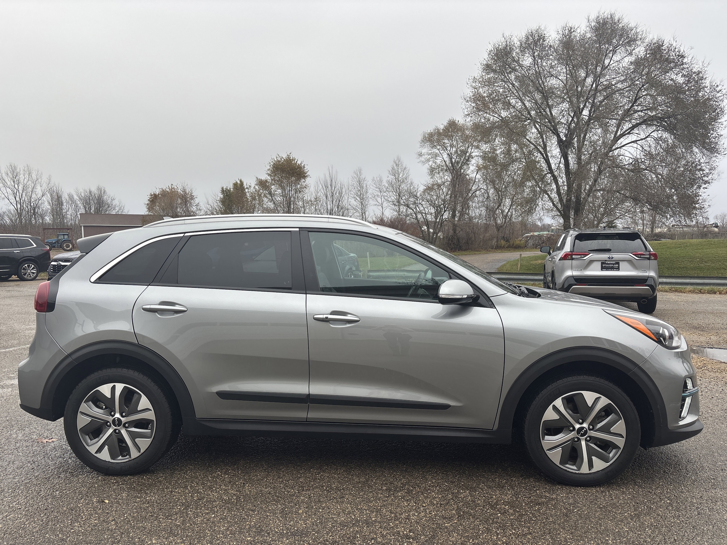Used 2022 Kia Niro EX with VIN KNDCC3LG7N5158814 for sale in Wayland, MI