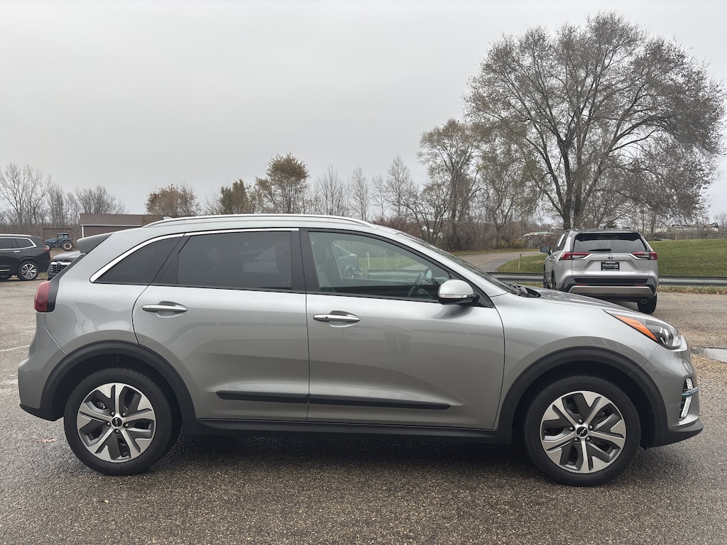 Used 2022 Kia Niro EV EX EX FWD