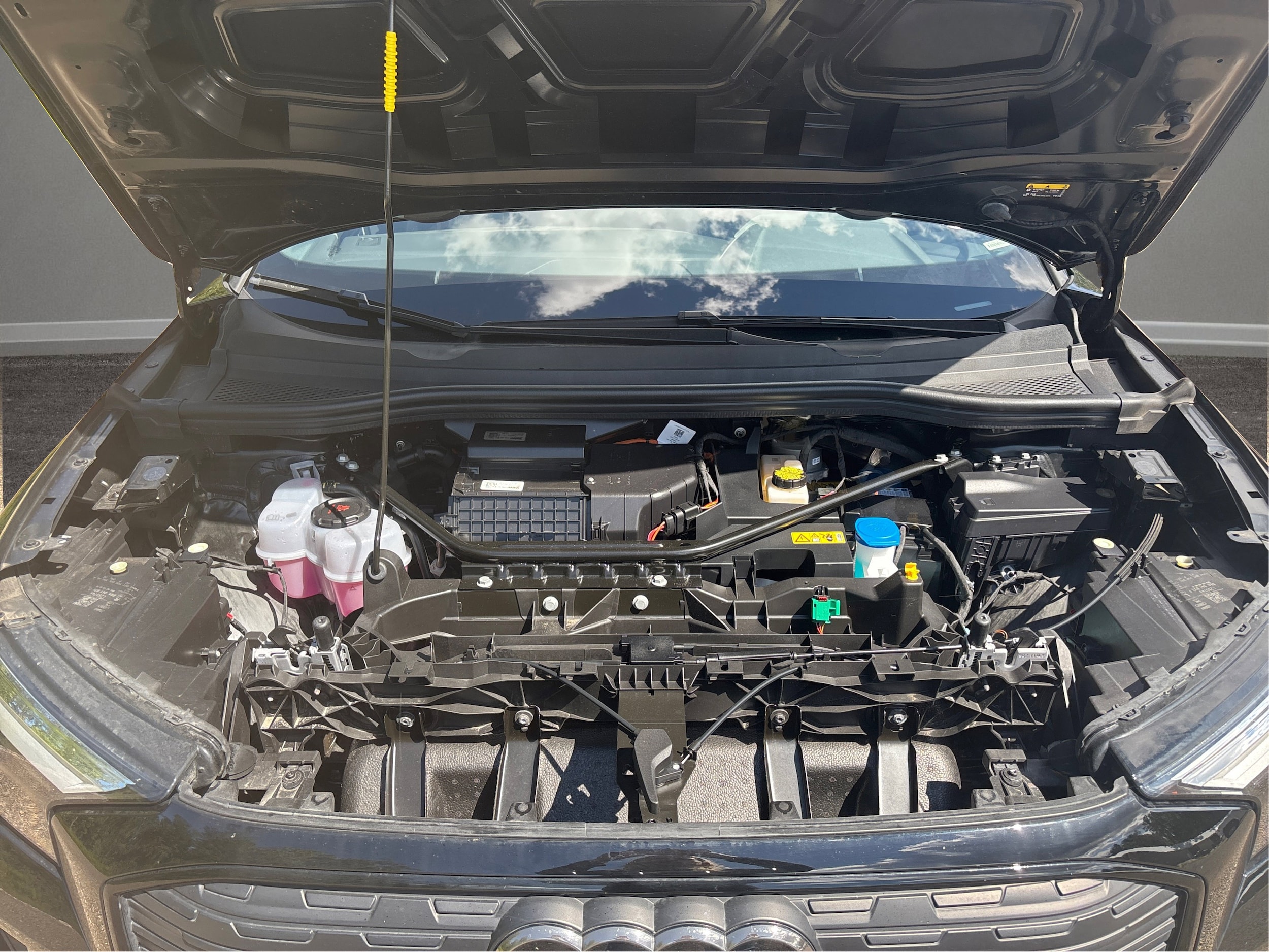 2025 Audi Q4 e-tron Premium Plus - Photo 32