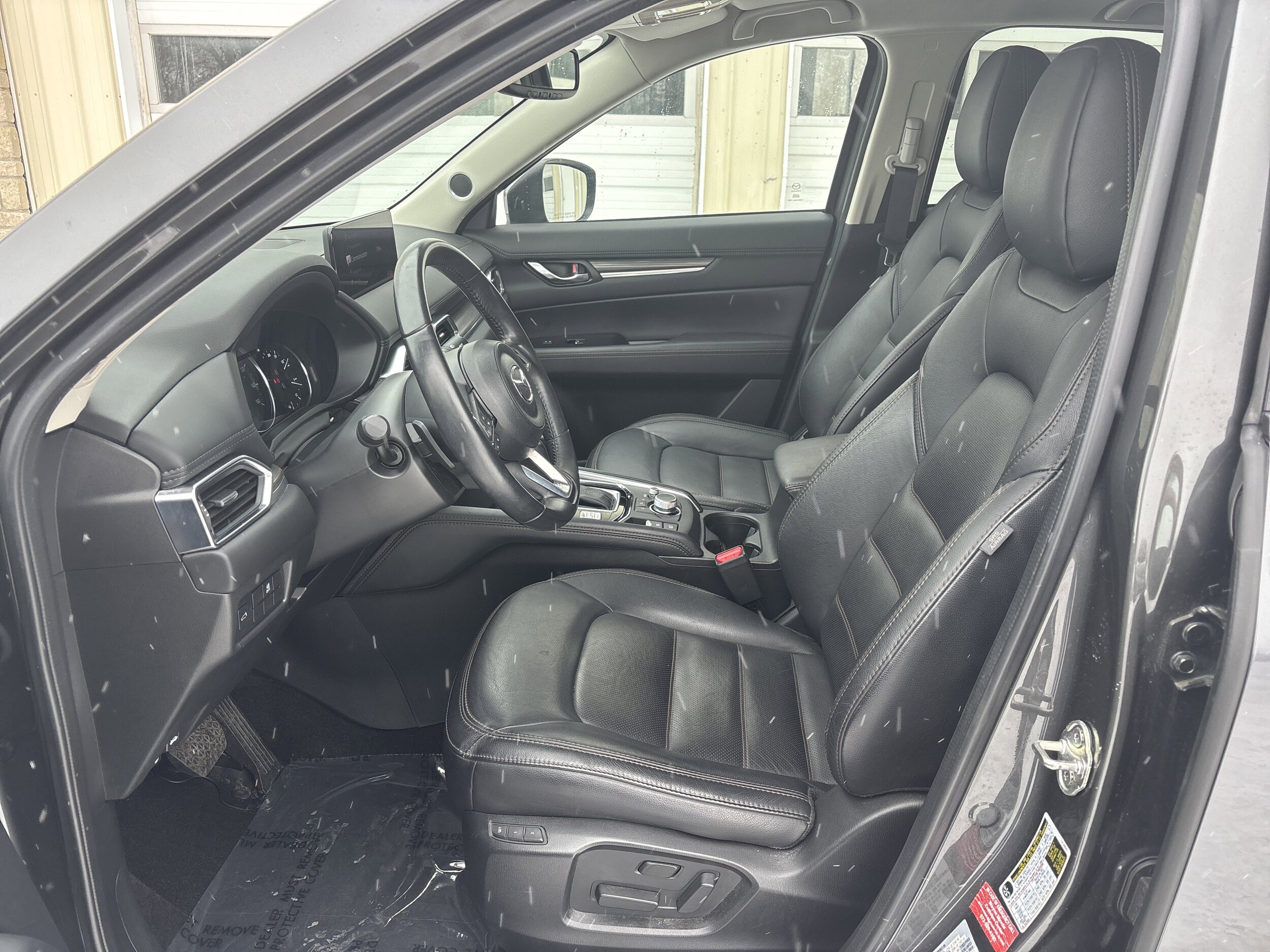 2023 Mazda CX-5 2.5 S Premium photo 3