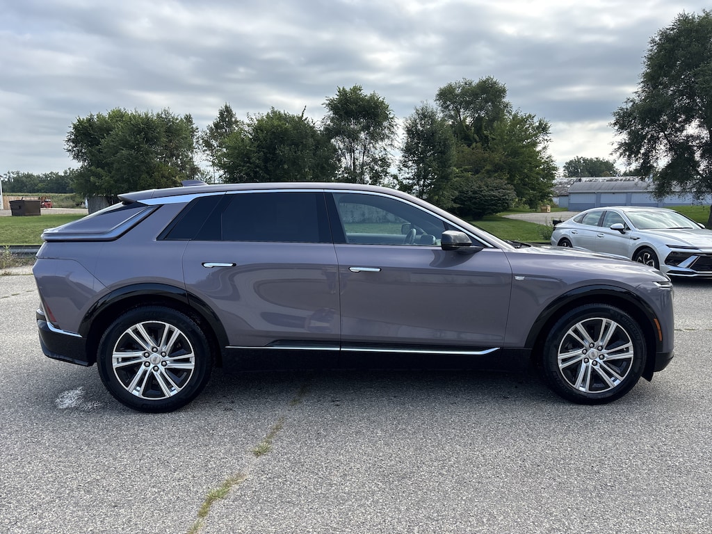 Used 2024 Cadillac Lyriq Tech Tech w/1SA