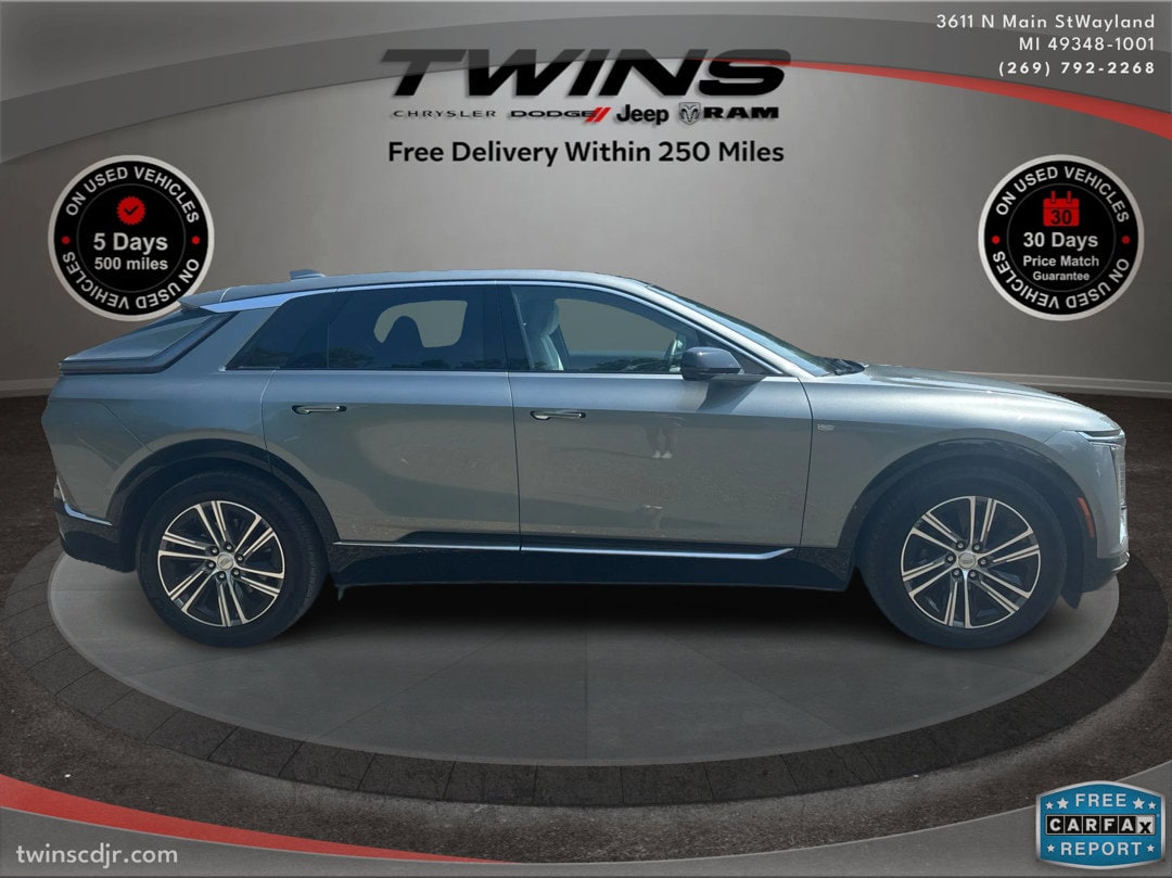 Used 2024 Cadillac LYRIQ Luxury 1 with VIN 1GYKPPRL6RZ107518 for sale in Wayland, MI