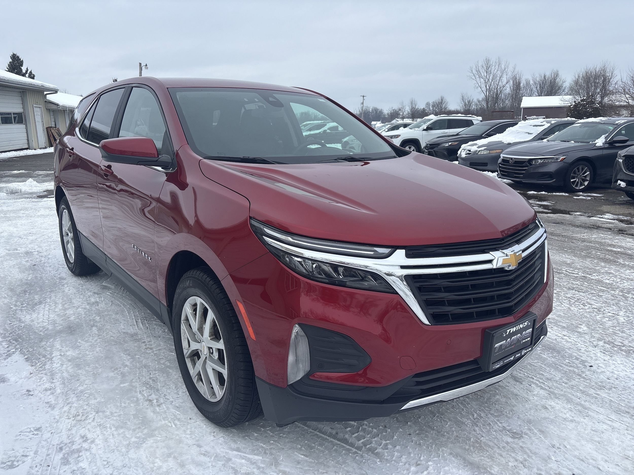 2023 Chevrolet Equinox LT's photo