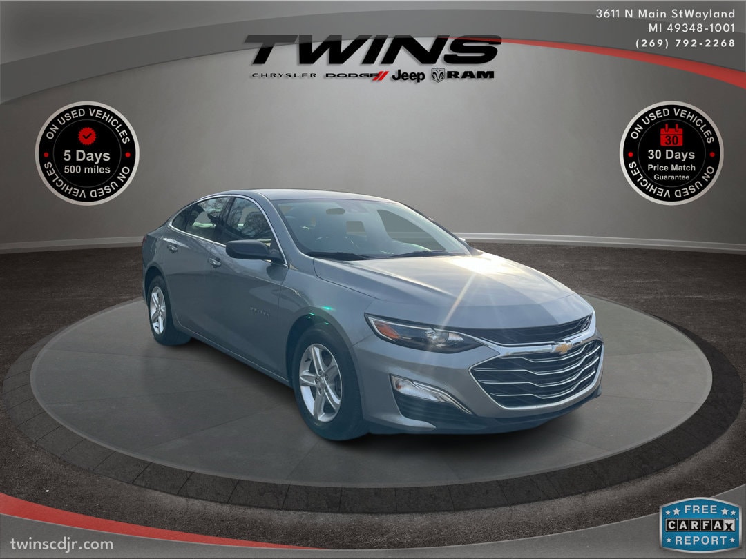 Used 2023 Chevrolet Malibu 1FL with VIN 1G1ZC5ST0PF174900 for sale in Wayland, MI