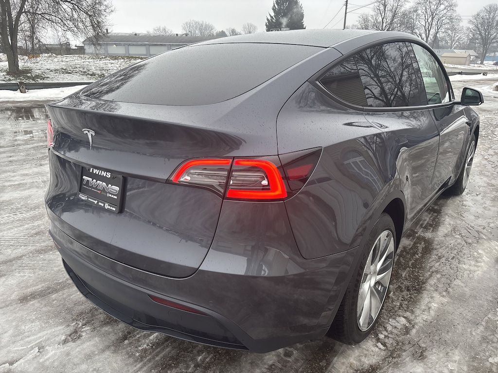 Used 2021 Tesla Model Y Standard Range Standard Range RWD *Ltd Avail*