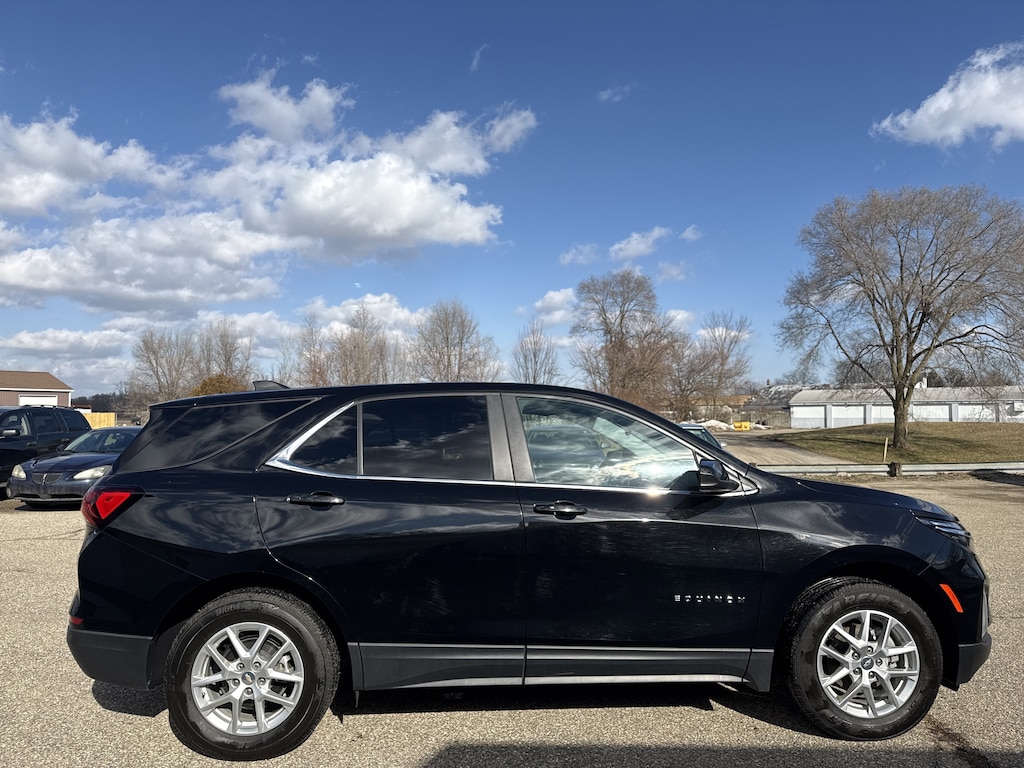 Used 2023 Chevrolet Equinox LT AWD LT w/2FL