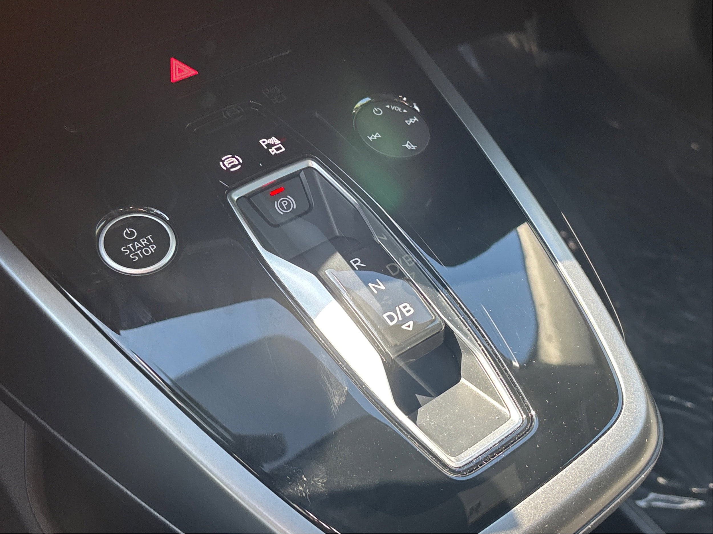 2025 Audi Q4 e-tron Premium Plus - Photo 57