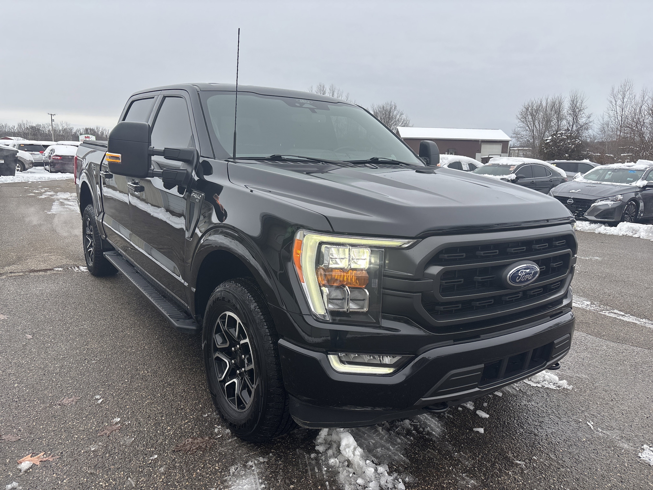 2022 Ford F-150 XLT's photo