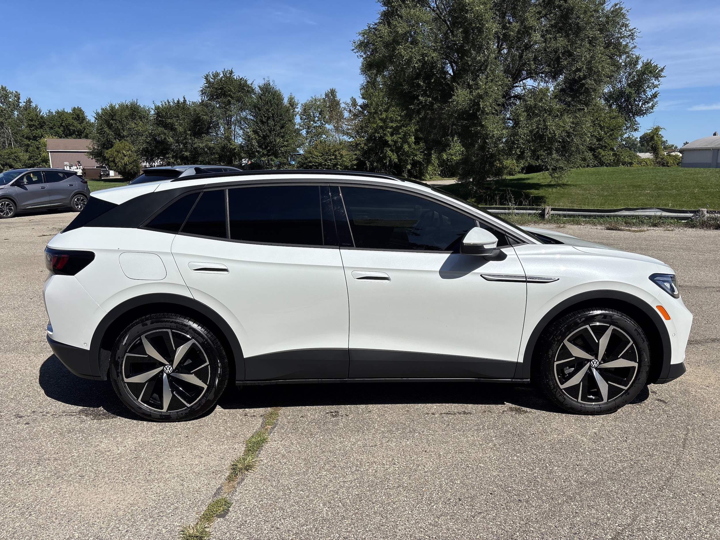 Used 2025 Volkswagen ID.4 PRO S with VIN 1V2VRPE80SC006593 for sale in Wayland, MI