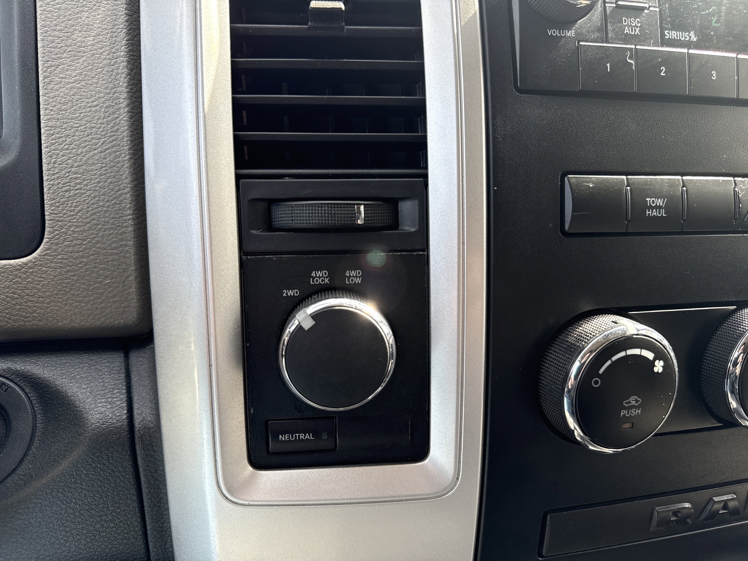 2011 RAM Ram 2500 Pickup SLT - Photo 20