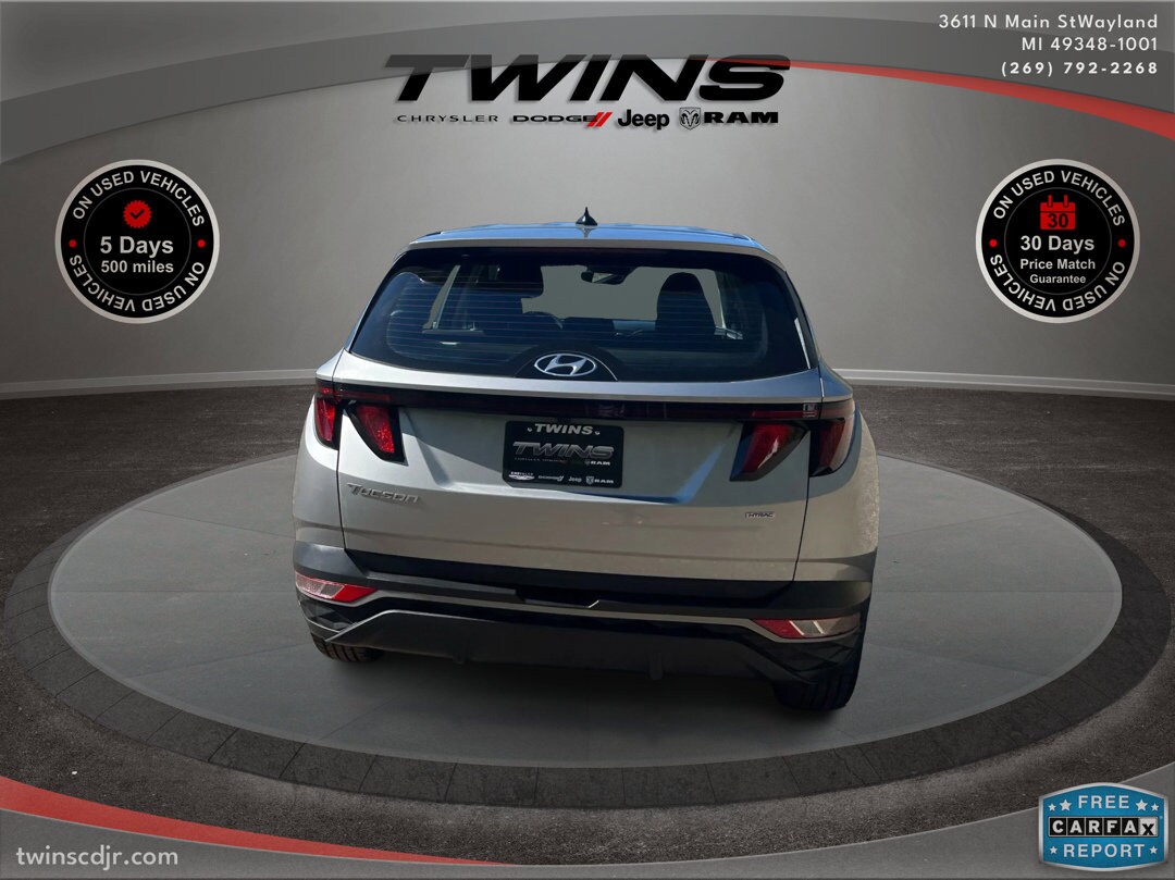 2023 Hyundai Tucson SE photo 3