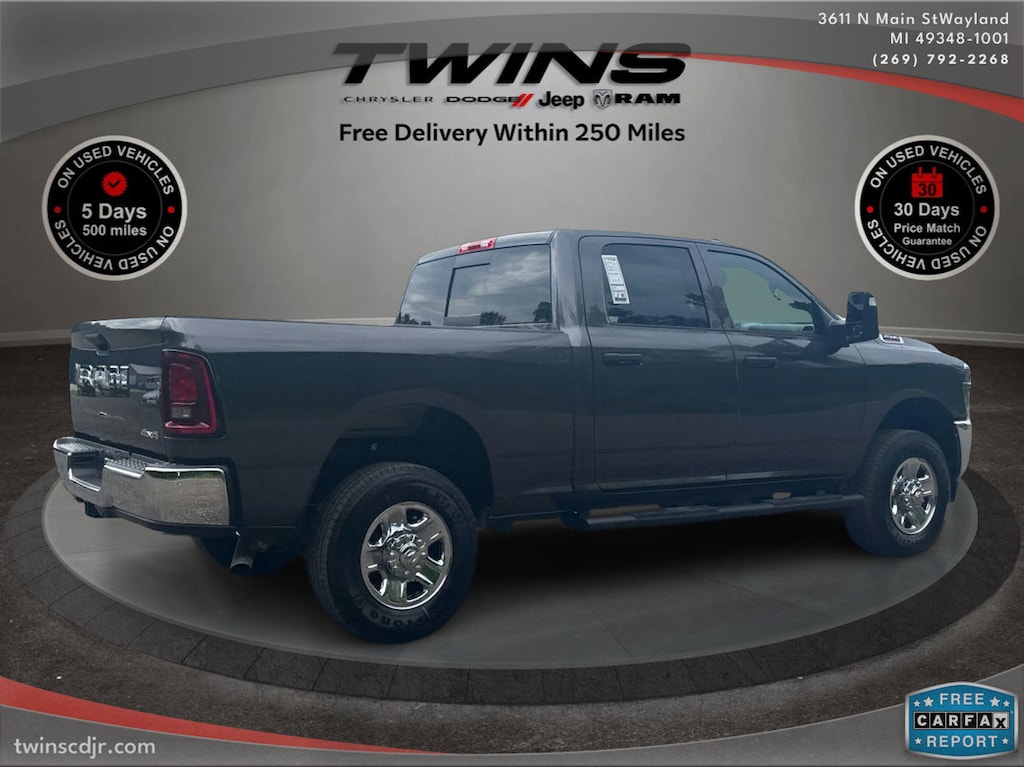 New 2026 Ram 2500 TRADESMAN CREW CAB 4X4 6'4 BOX Pickup