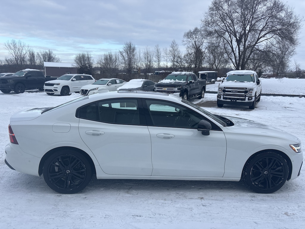 Used 2024 Volvo S60 Plus Black Edition B5 AWD Plus Black Edition