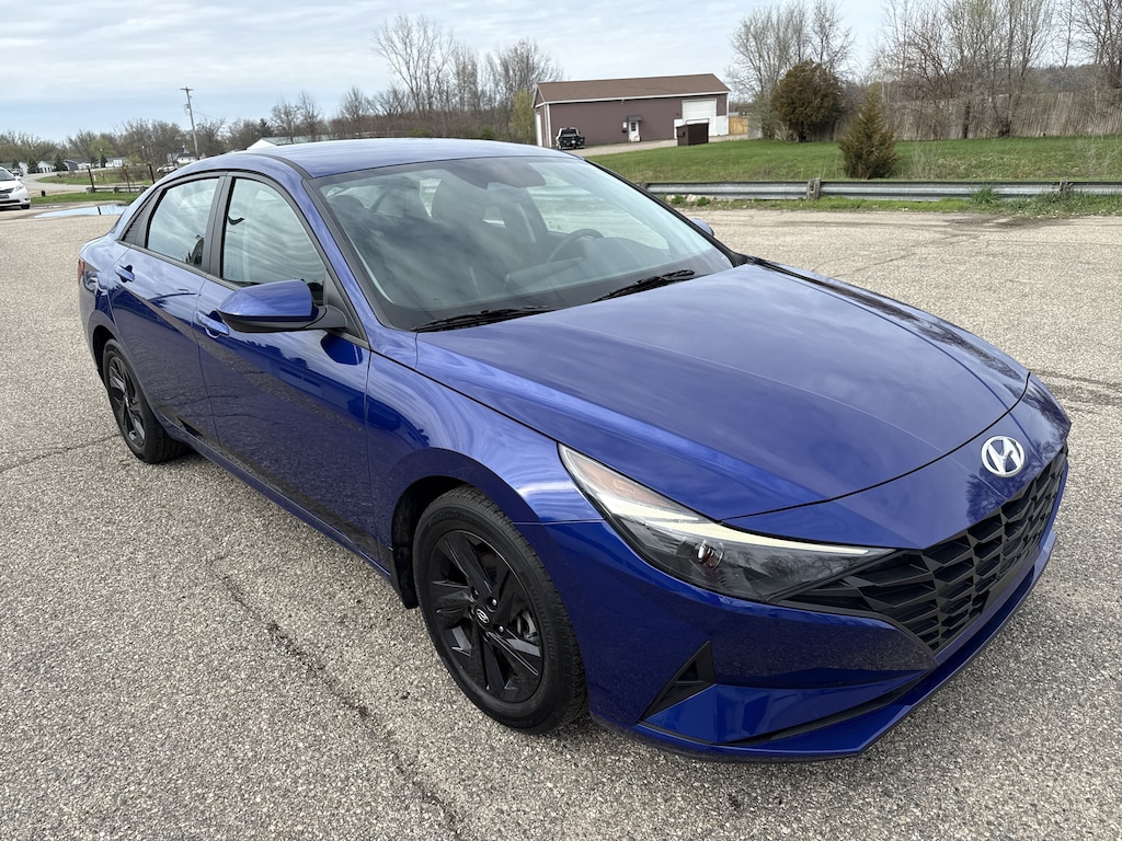 Used 2022 Hyundai Elantra SEL SEL IVT