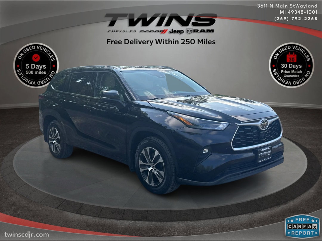 2022 Toyota Highlander XLE's photo