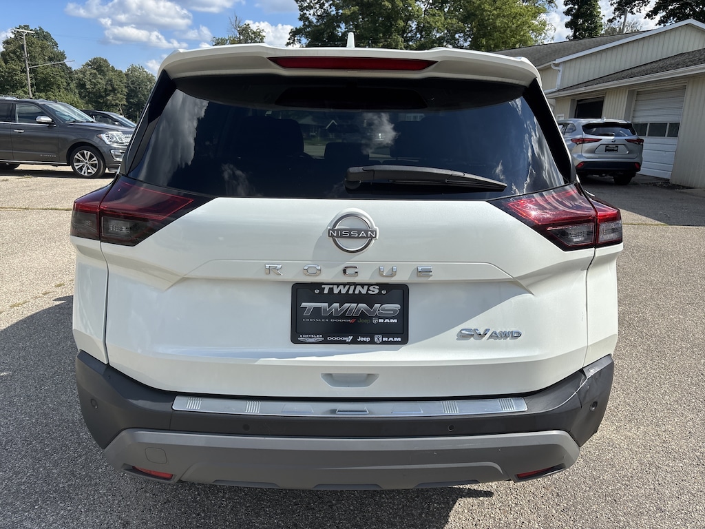 Used 2023 Nissan Rogue SV AWD SV