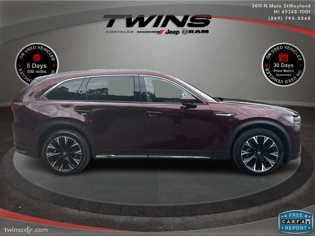 2024 Mazda CX-90 Premium photo 2