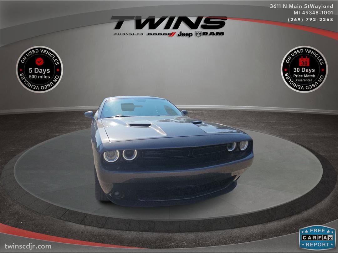 Used 2022 Dodge Challenger SXT with VIN 2C3CDZAG6NH238511 for sale in Wayland, MI