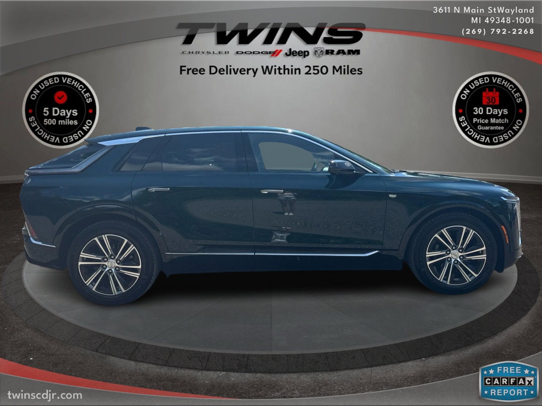 Used 2024 Cadillac LYRIQ Luxury 1 with VIN 1GYKPPRKXRZ130503 for sale in Wayland, MI