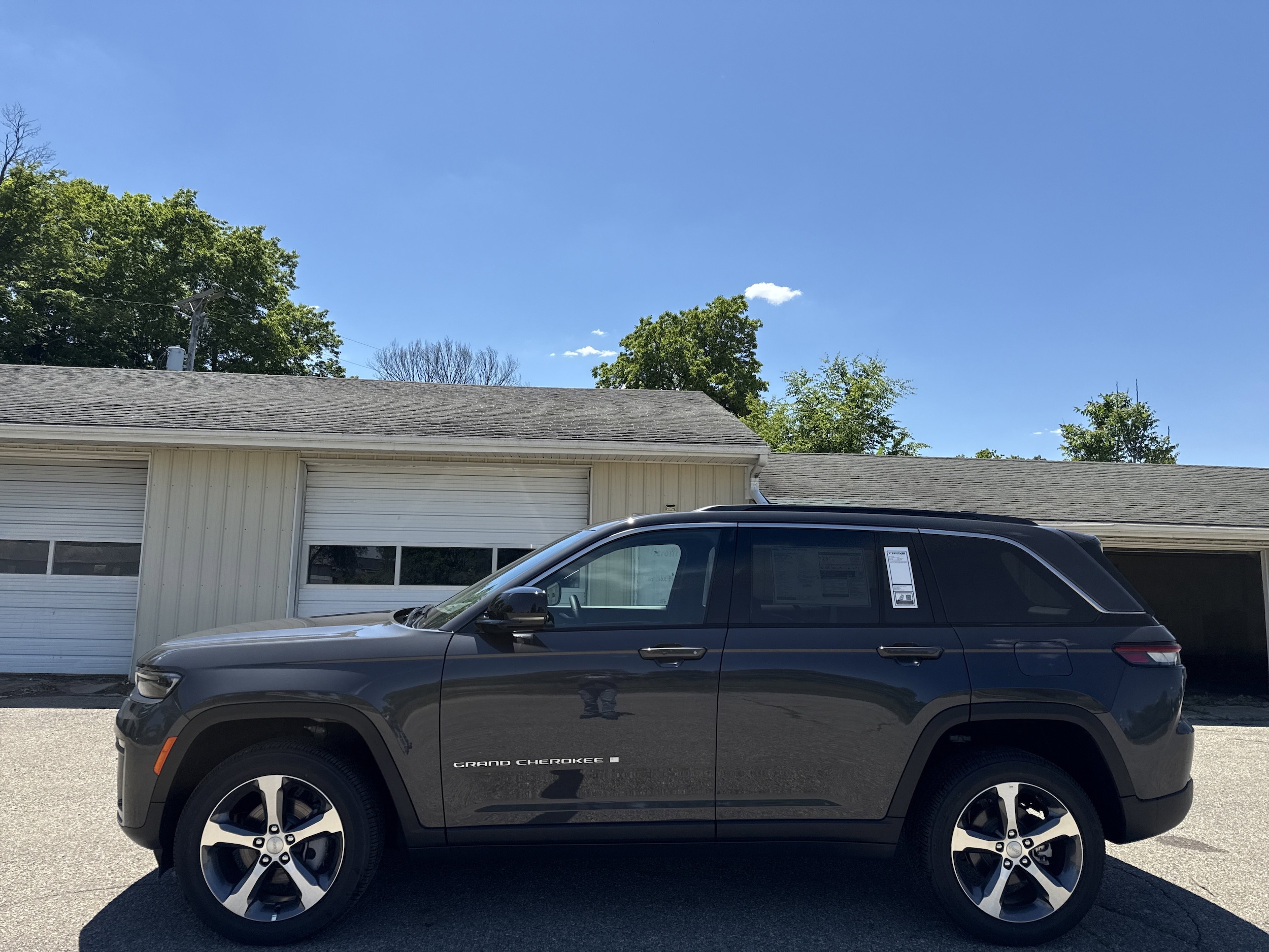 2026 Jeep Grand Cherokee Limited - Photo 9