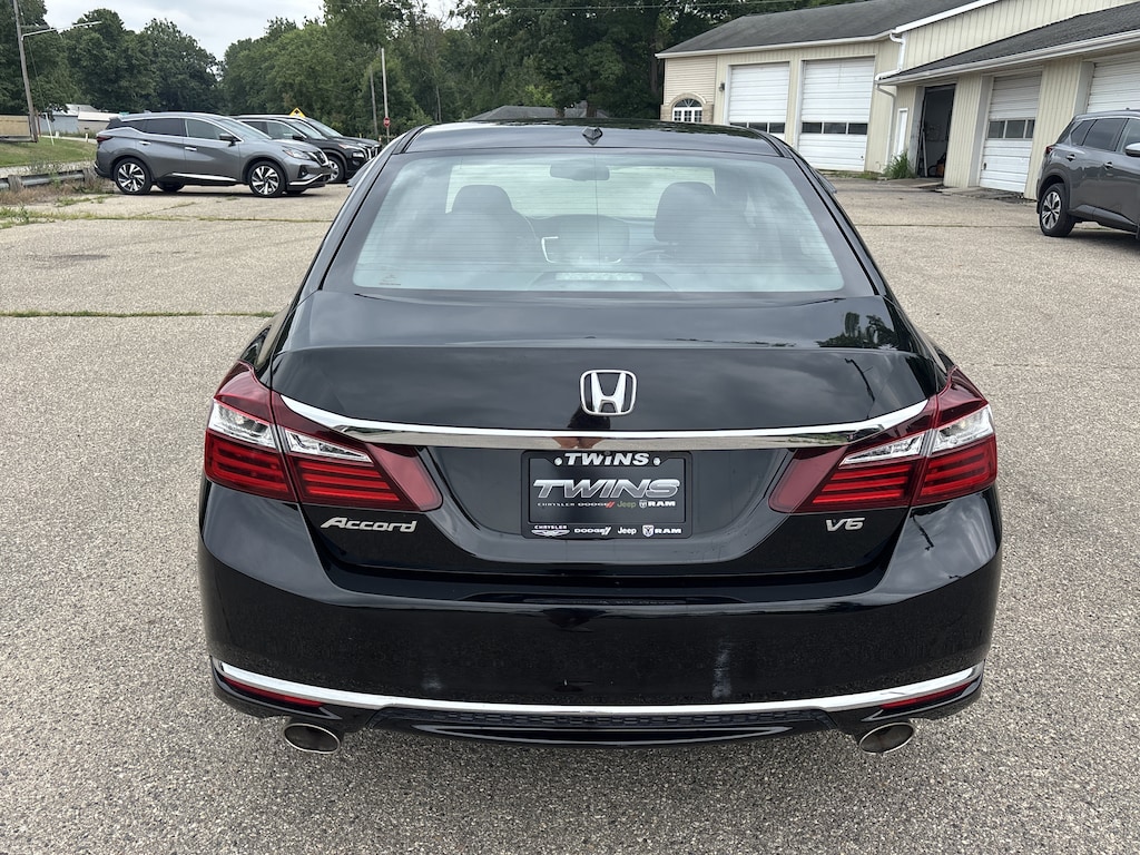 Used 2017 Honda Accord Sedan EX-L V6 EX-L V6 Auto