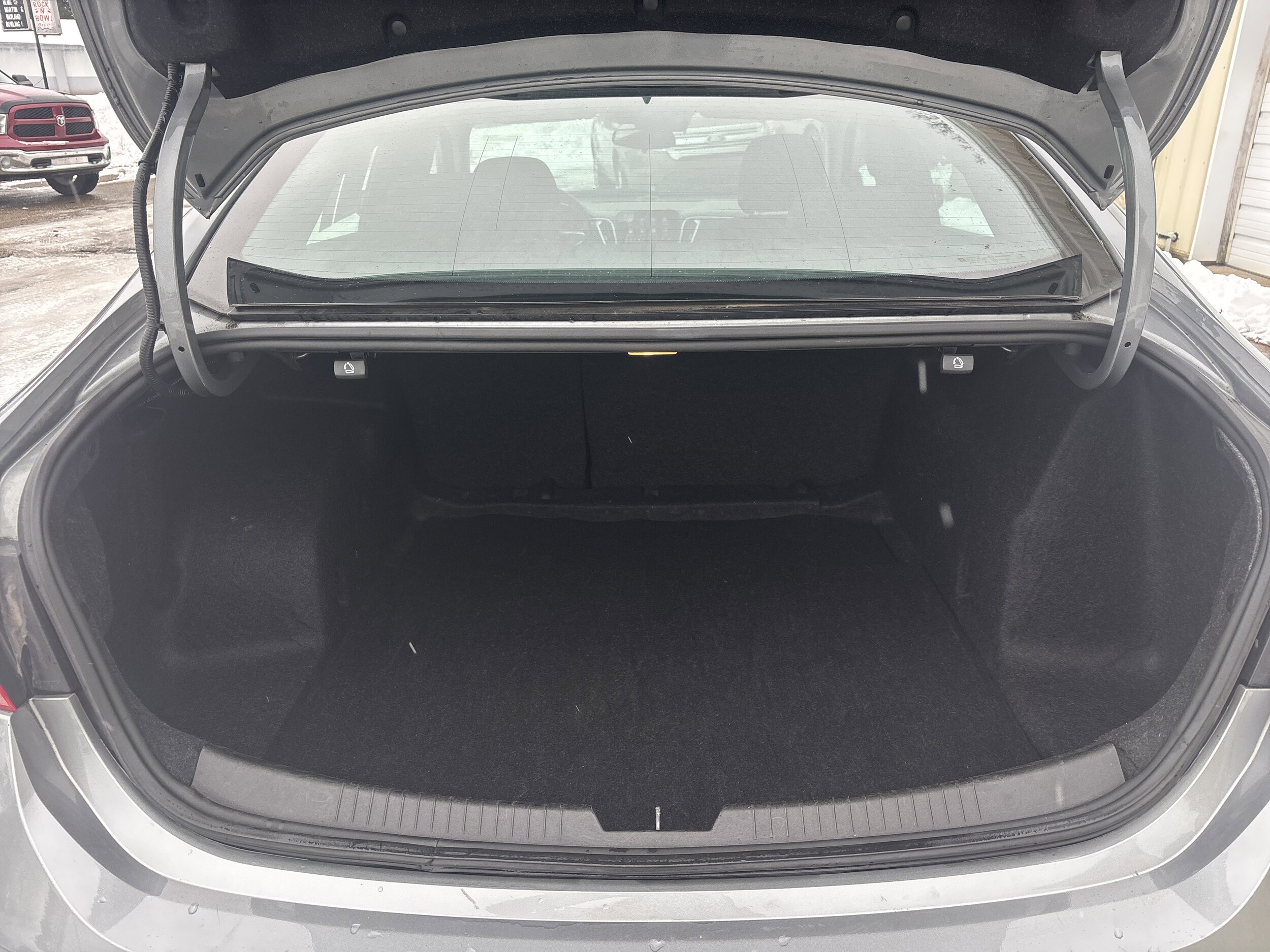 2023 Chevrolet Malibu 1LT photo 4