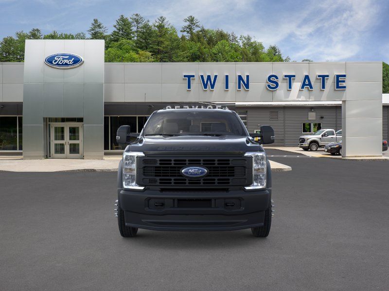 2026 Ford F-550 Super Duty Chassis Cab XL - Photo 6
