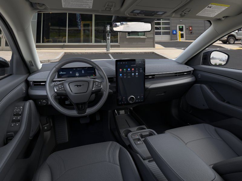 2025 Ford Mustang Mach-E Premium - Photo 9