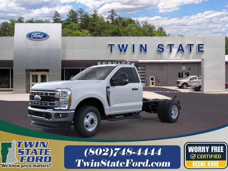 2026 Ford F-350 Super Duty Chassis Cab