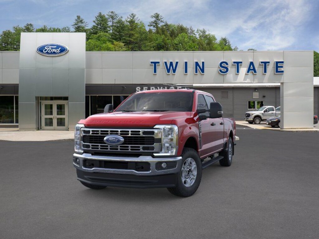 New 2026 Ford F-250 F-250® XLT Truck Crew Cab