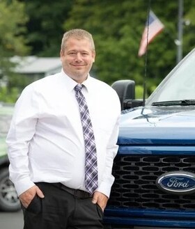 Staff member Danny Brick from ID_5d1afb