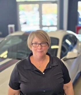 Staff member Pam Willey from ID_b36ecd