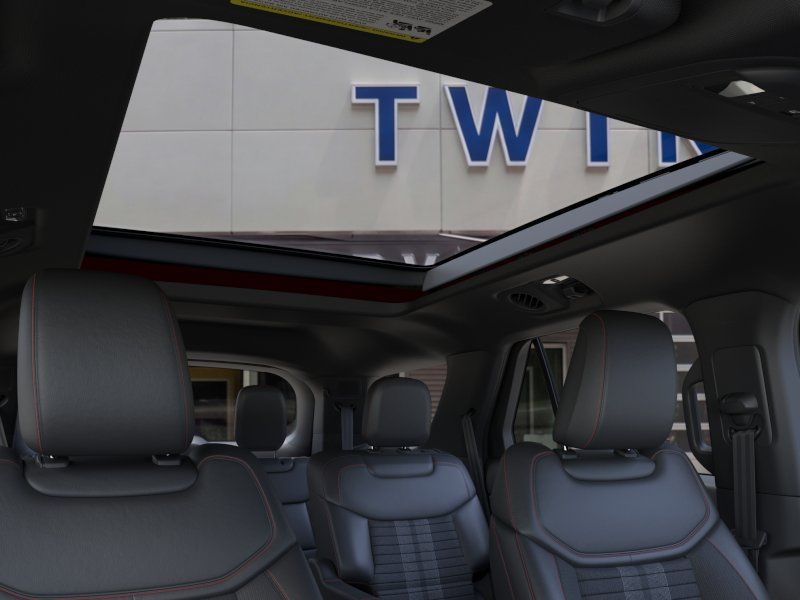 2026 Ford Explorer ST-Line - Photo 22