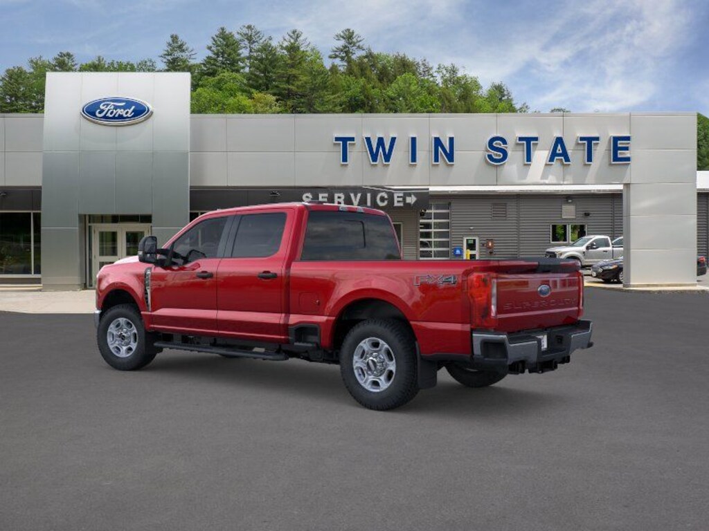 New 2026 Ford F-250 F-250® XLT Truck Crew Cab