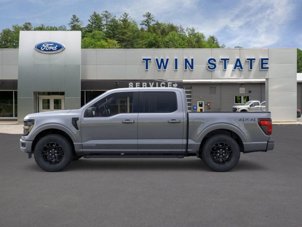New 2025 Ford F-150 XLT Truck SuperCrew Cab