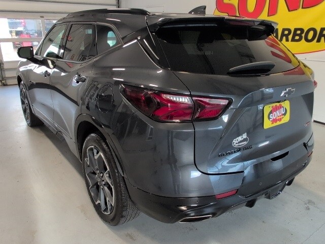 2021 Chevrolet Blazer RS photo 3