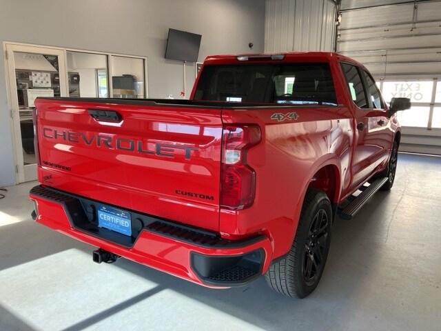 2023 Chevrolet Silverado 1500 Custom photo 4