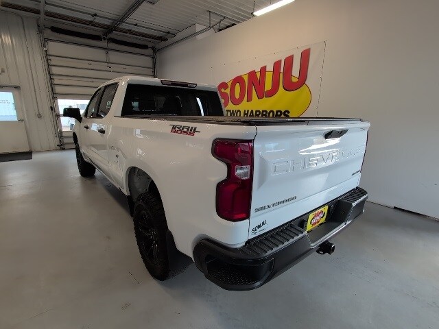 2022 Chevrolet Silverado 1500 Custom Trail Boss photo 3