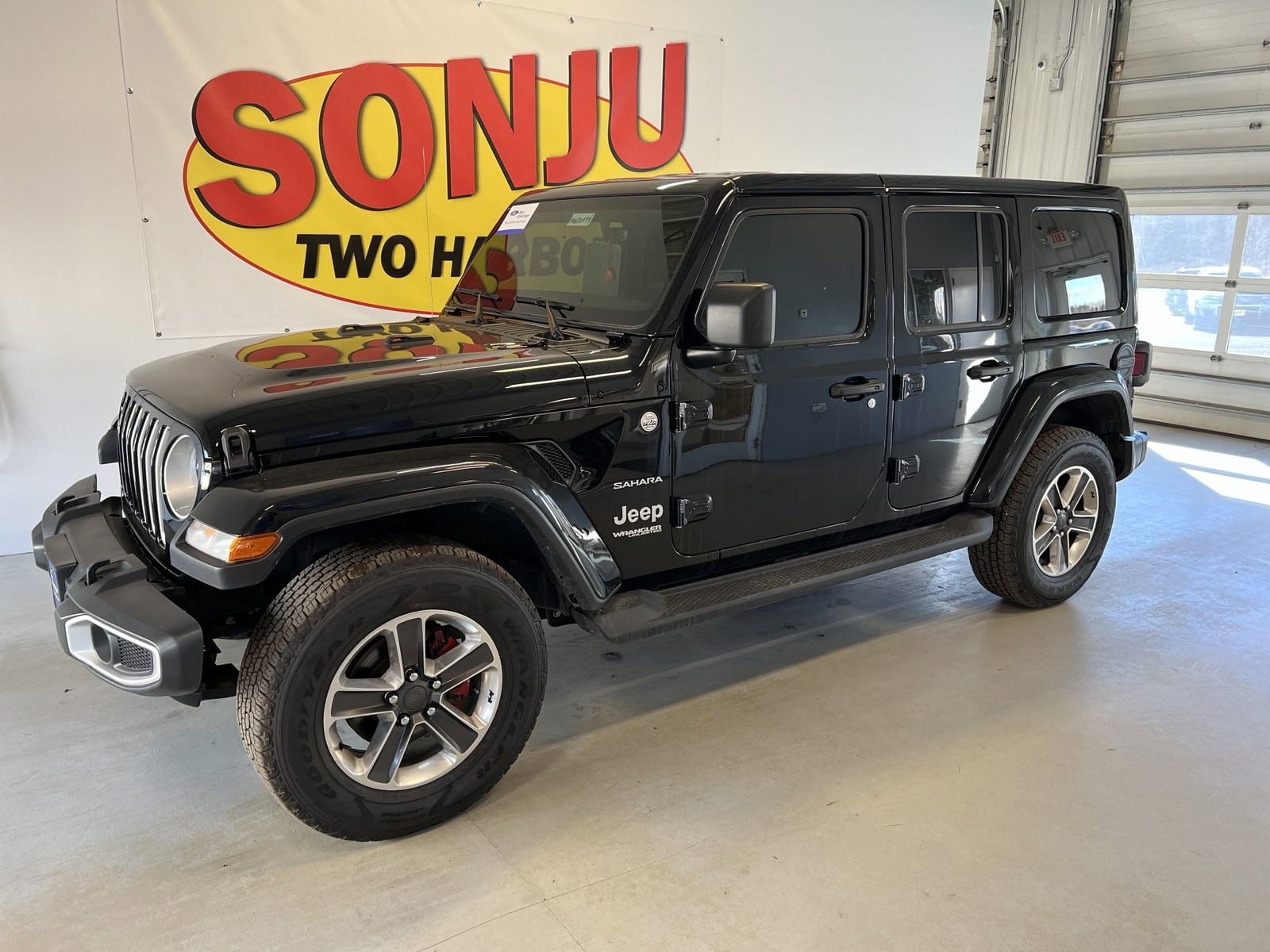 Certified 2021 Jeep Wrangler Unlimited Sahara with VIN 1C4HJXEN8MW830449 for sale in Two Harbors, Minnesota