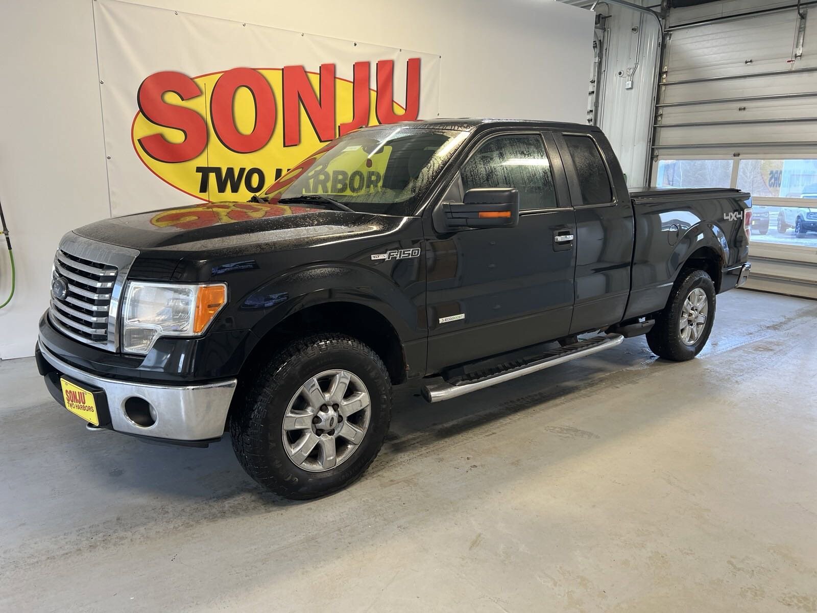 Used 2012 Ford F-150 Lariat with VIN 1FTFX1ET5CFC98836 for sale in Two Harbors, Minnesota